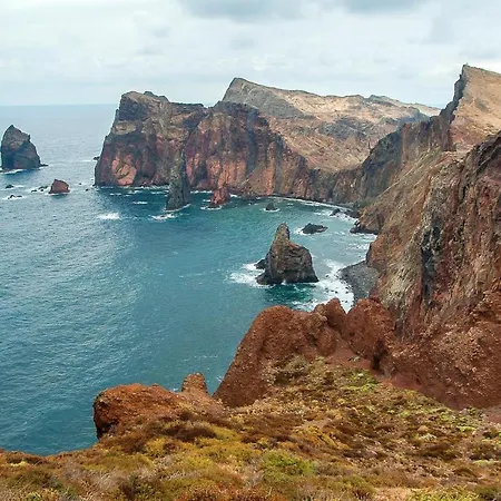 Panoramic House In Ponta do Sol (Madeira)