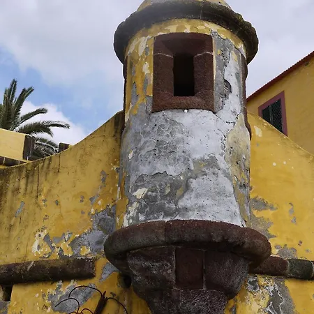 Panoramic House In Ponta do Sol (Madeira)