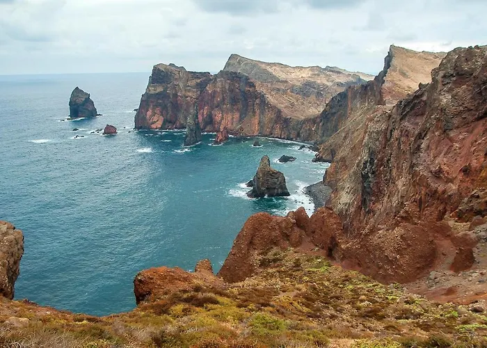 Panoramic House In Ponta do Sol (Madeira)